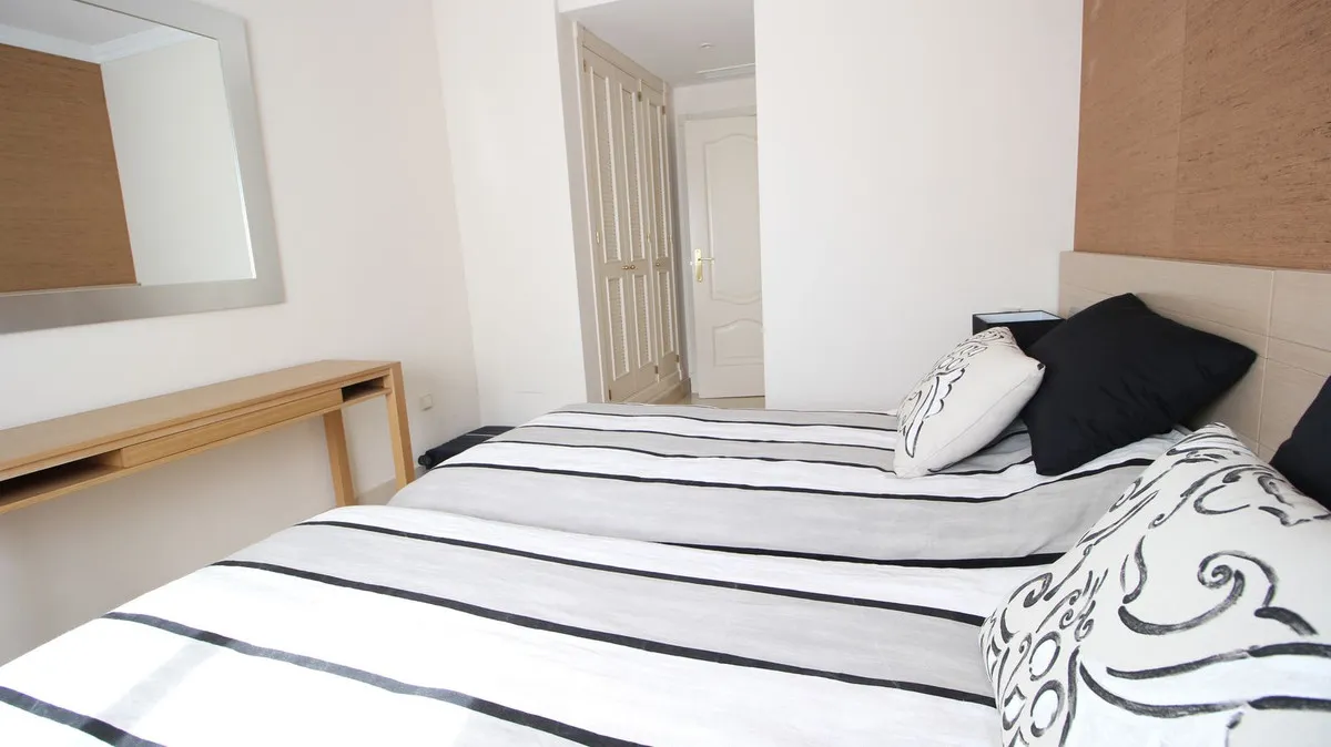 8cbbbac3-71bc-4ee2-8339-8acc18b2b0bb