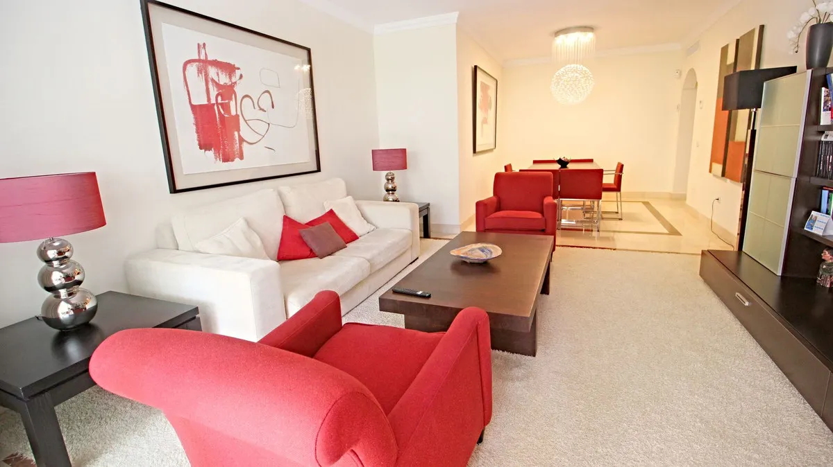 e70d556f-80c5-4b61-a1fb-819ffc64a383