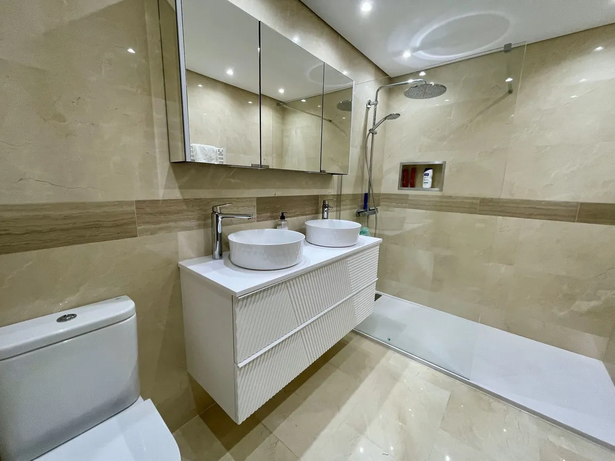 7c9ce196-4c12-4642-9c67-7cebbbc8b454