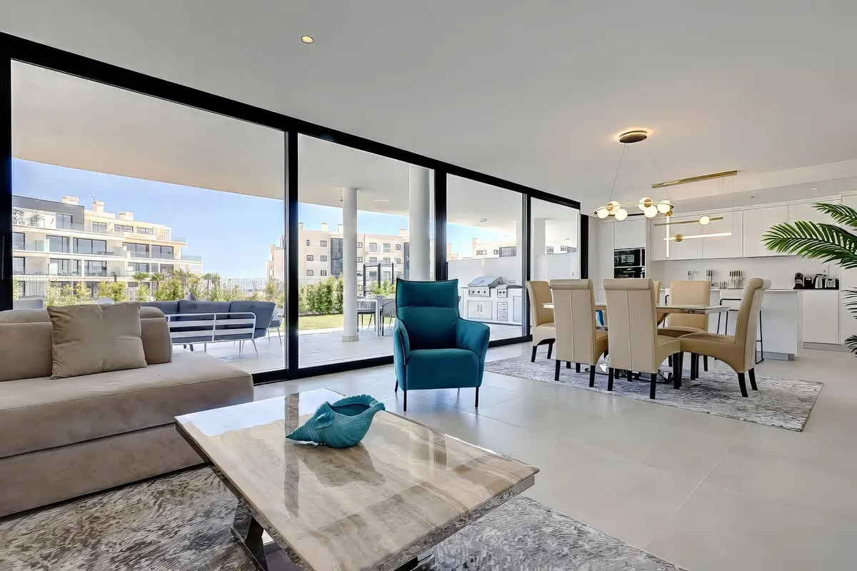 38e65dc1-2599-4c7f-99c3-5d2cd3b8eebc