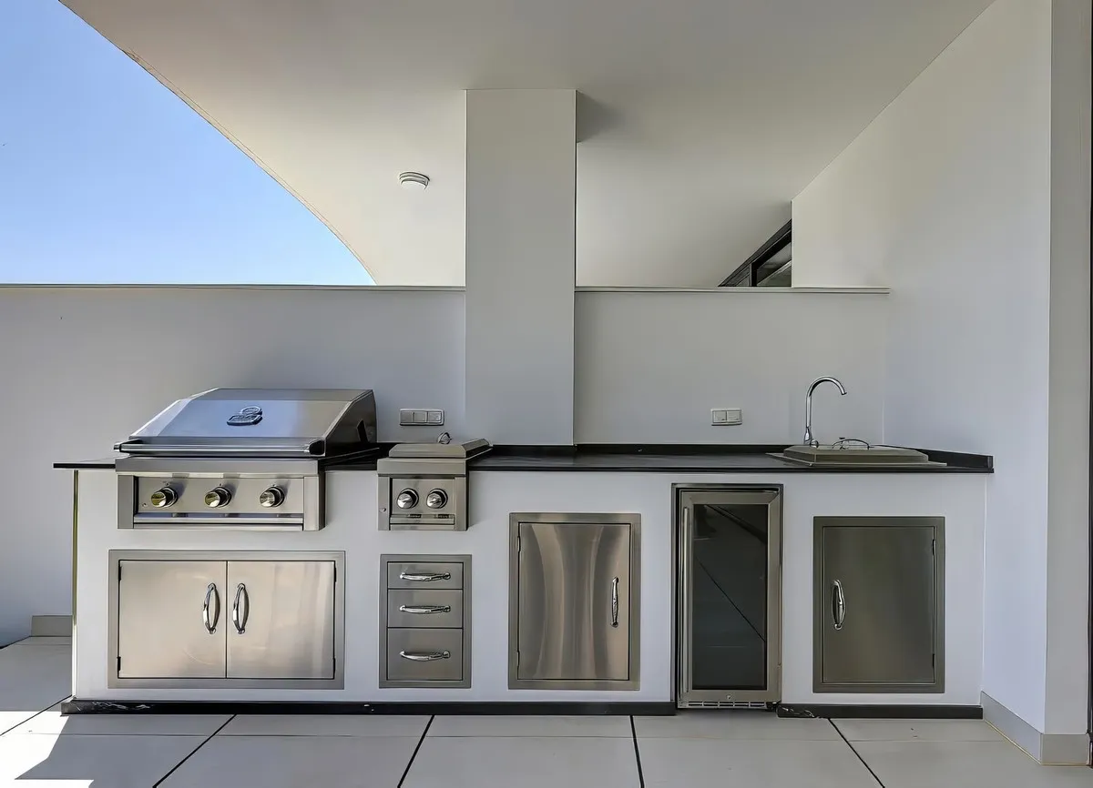 e2607385-8884-44f2-8550-453f33b72a1f