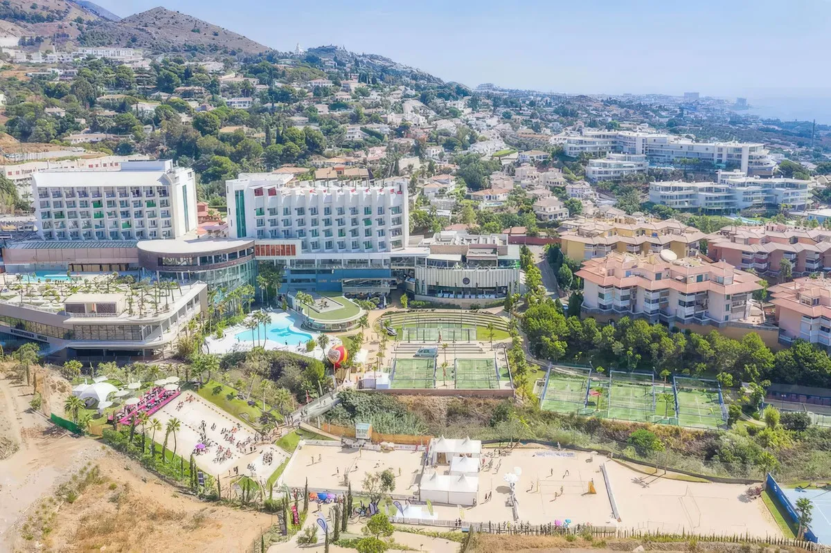 fb825c3d-86be-41d9-b9b4-6697f8b5b1f9