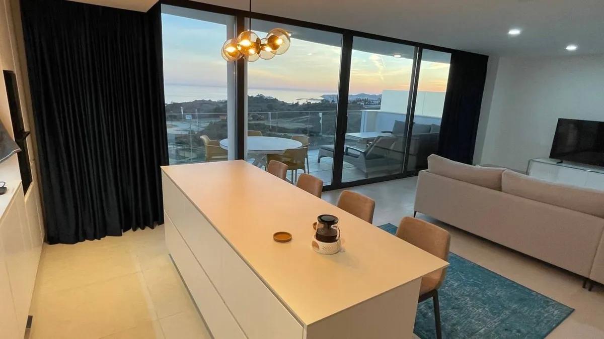 140096a8-9169-48fc-93b9-938a13220ed0