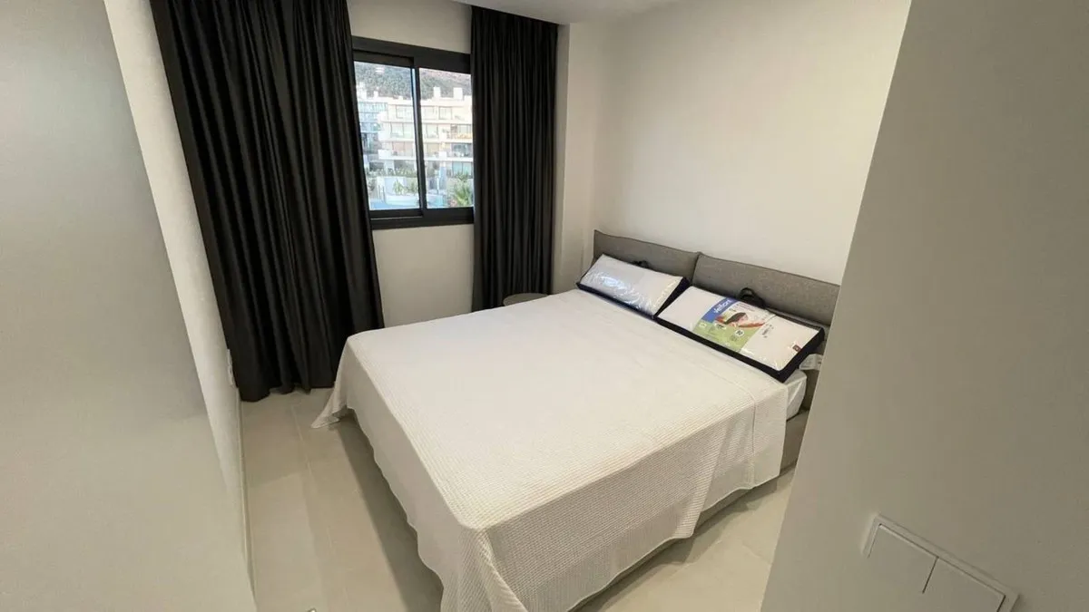 aa703d8b-4013-41bf-98de-5f0b682fef3f