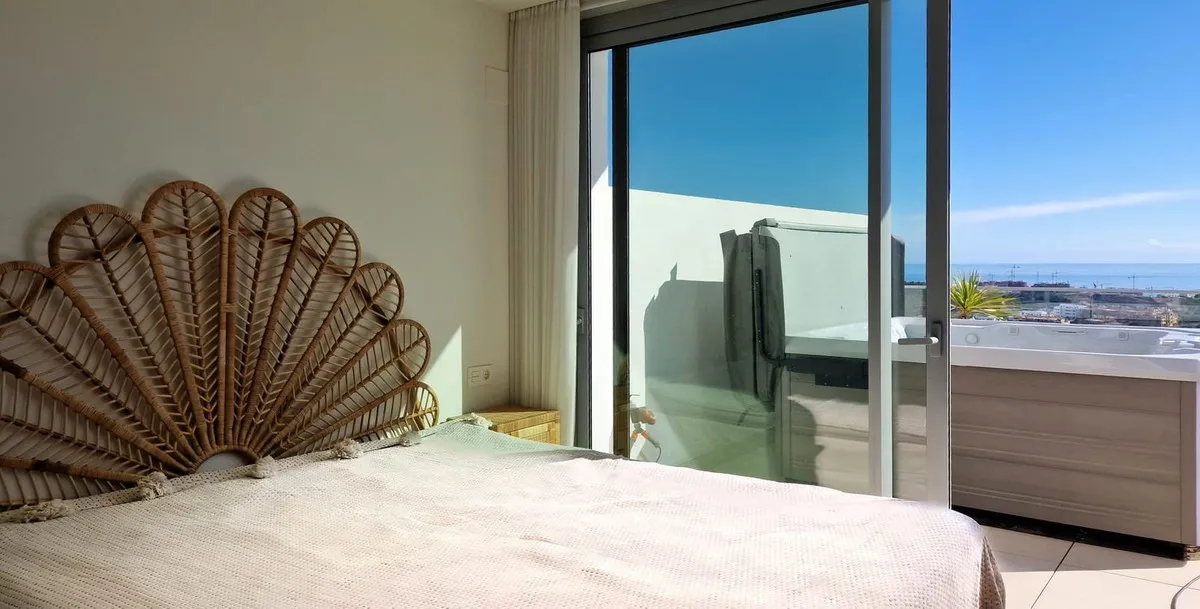 0e904ca3-f7f8-4d2c-b96d-8c2b5762cfc3