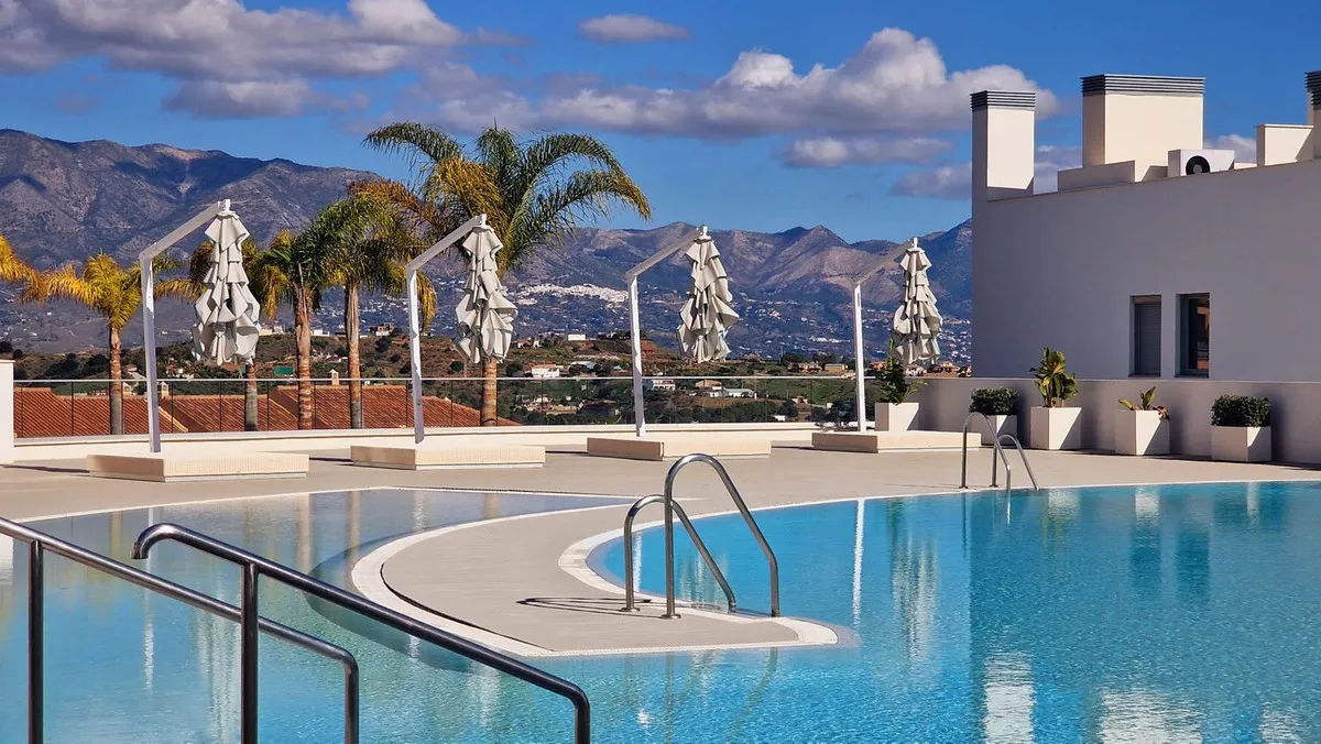 4d09fca7-95f3-43b2-b92c-0eb42ca16444