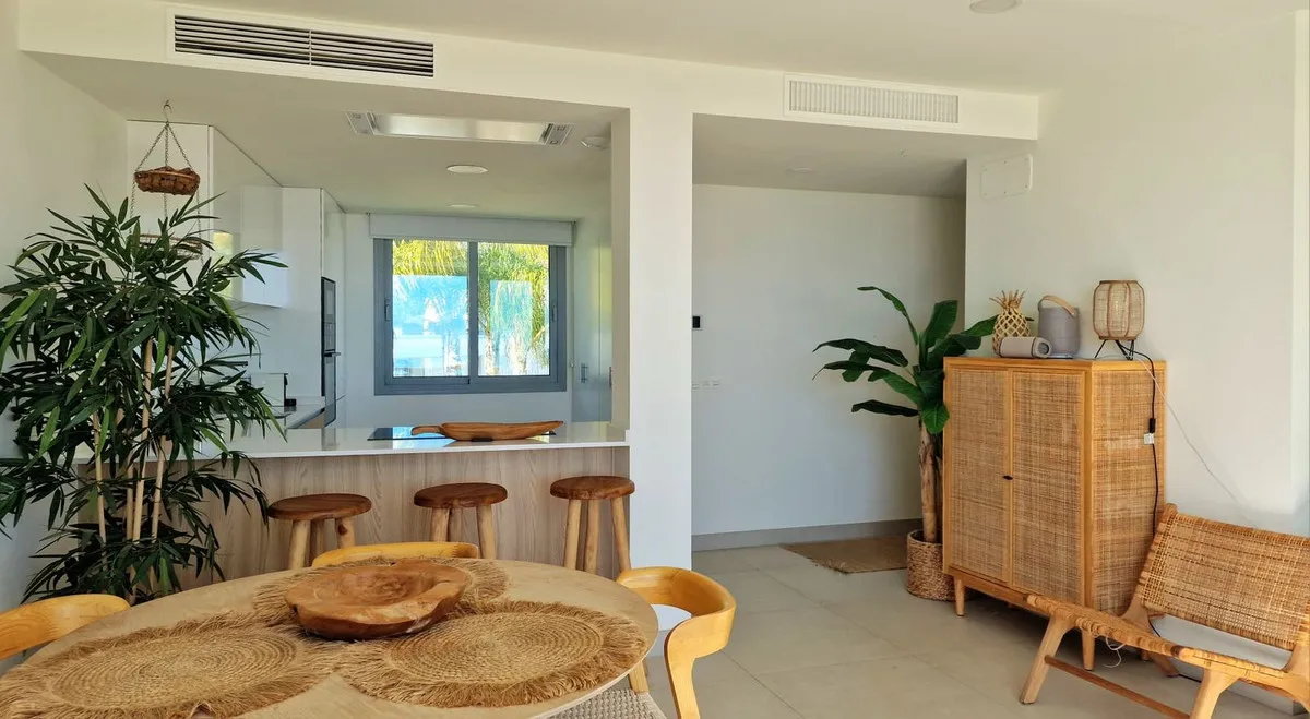 7b4578f7-327b-4933-b644-7617f5fc4562