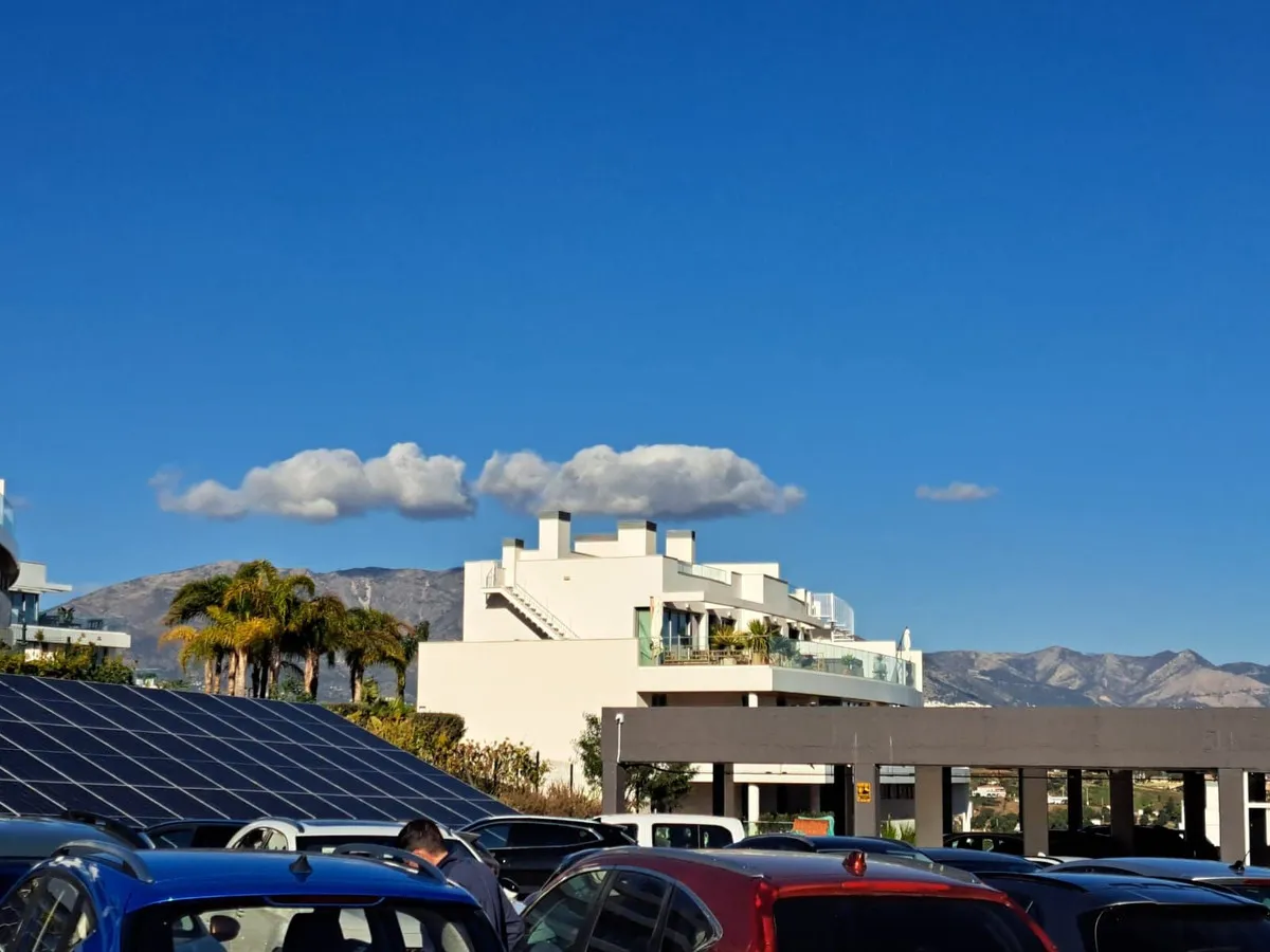 dd351019-9b48-491c-bd0b-a778160faae3