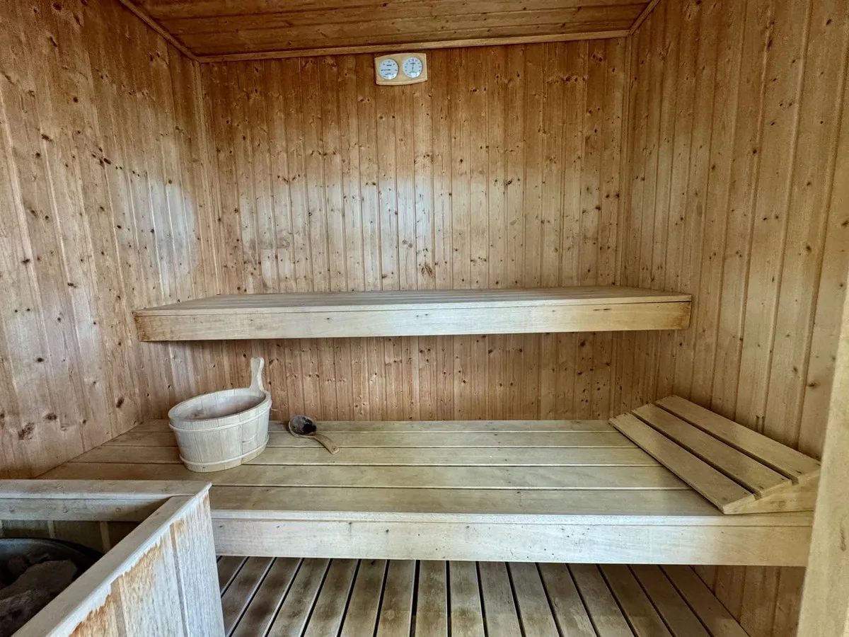 0131a3b2-67c4-4ee7-bd61-45ee635f7976