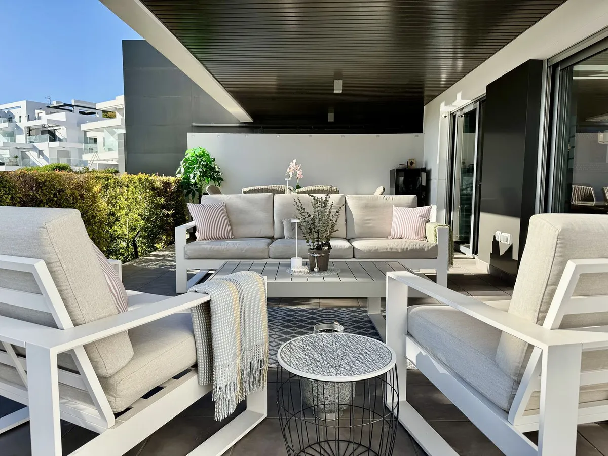 7cac8b04-a440-49f0-ba3c-9c265308942c