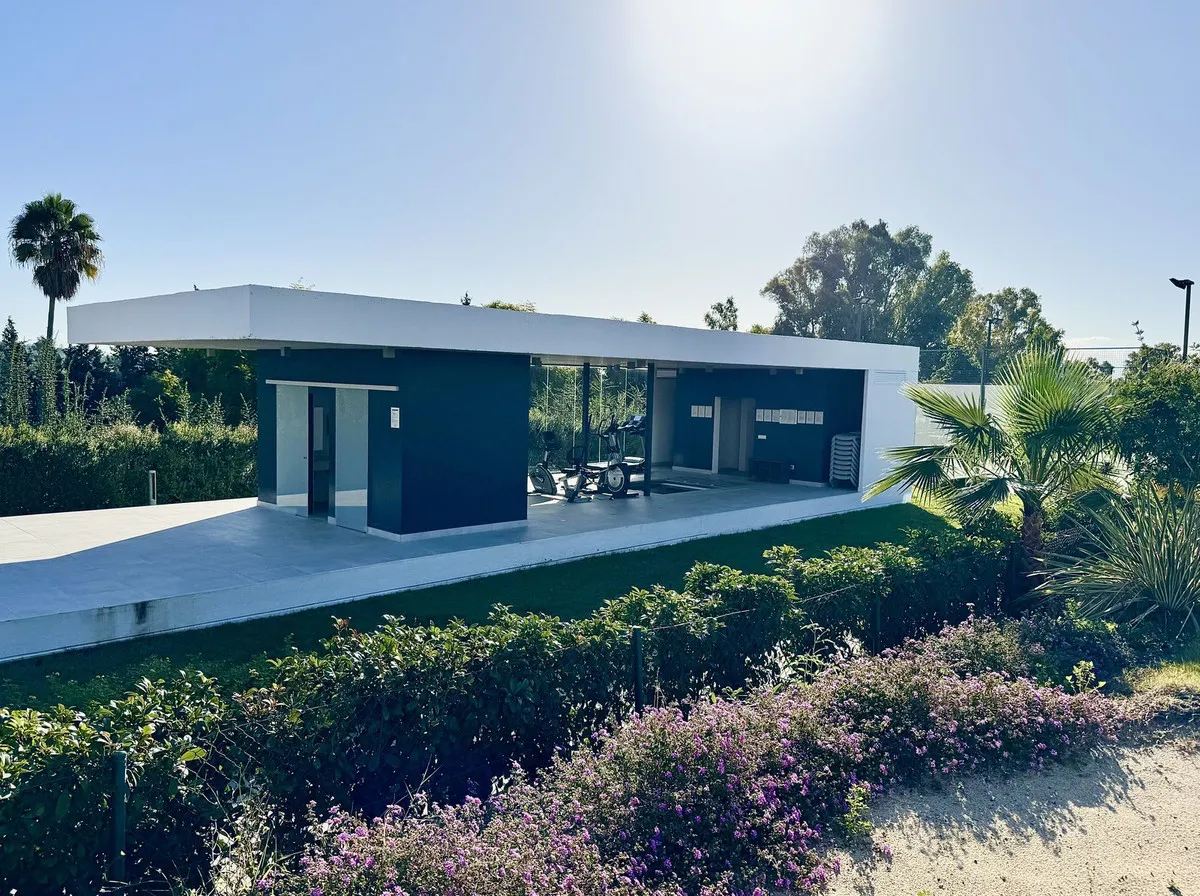 7e4ff3eb-f20e-44a6-aa70-b171fa75648e