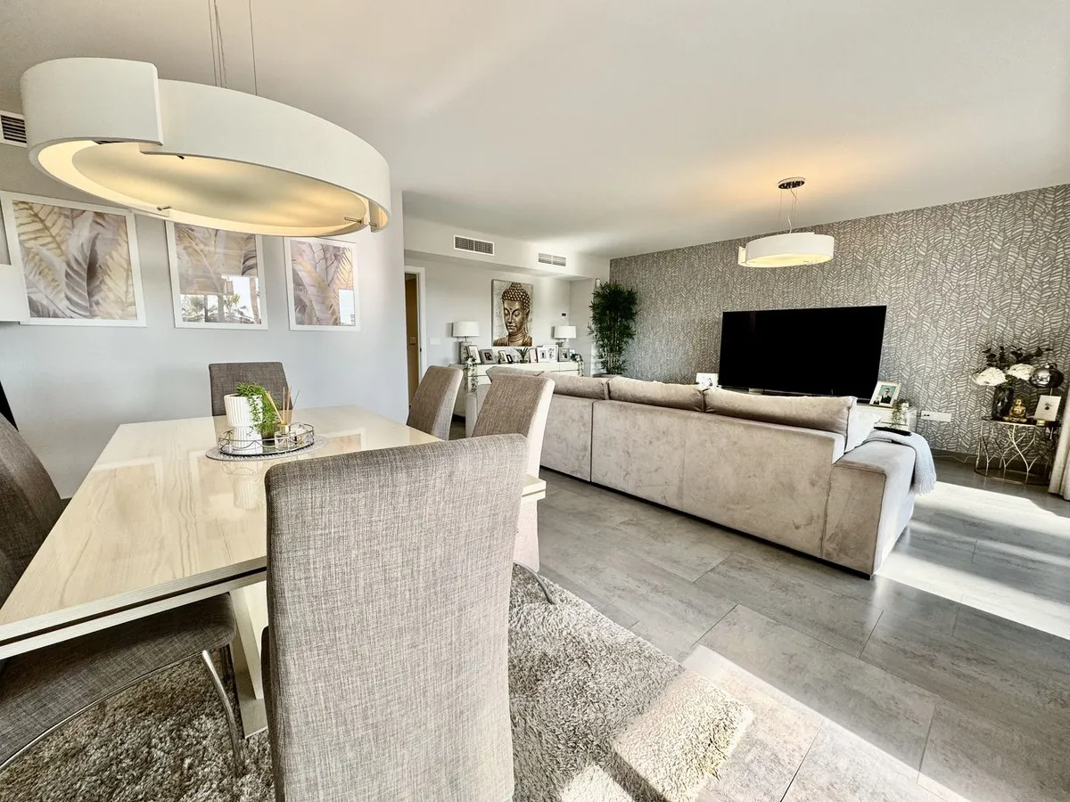 a6f7b097-d785-459b-9d37-50dd8b79c63a