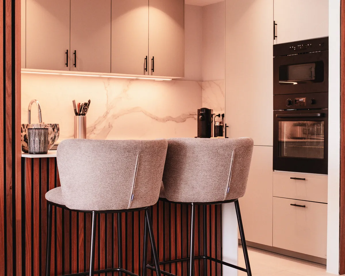 9c806bd4-fbff-4c9f-8073-26ddb96f2d79