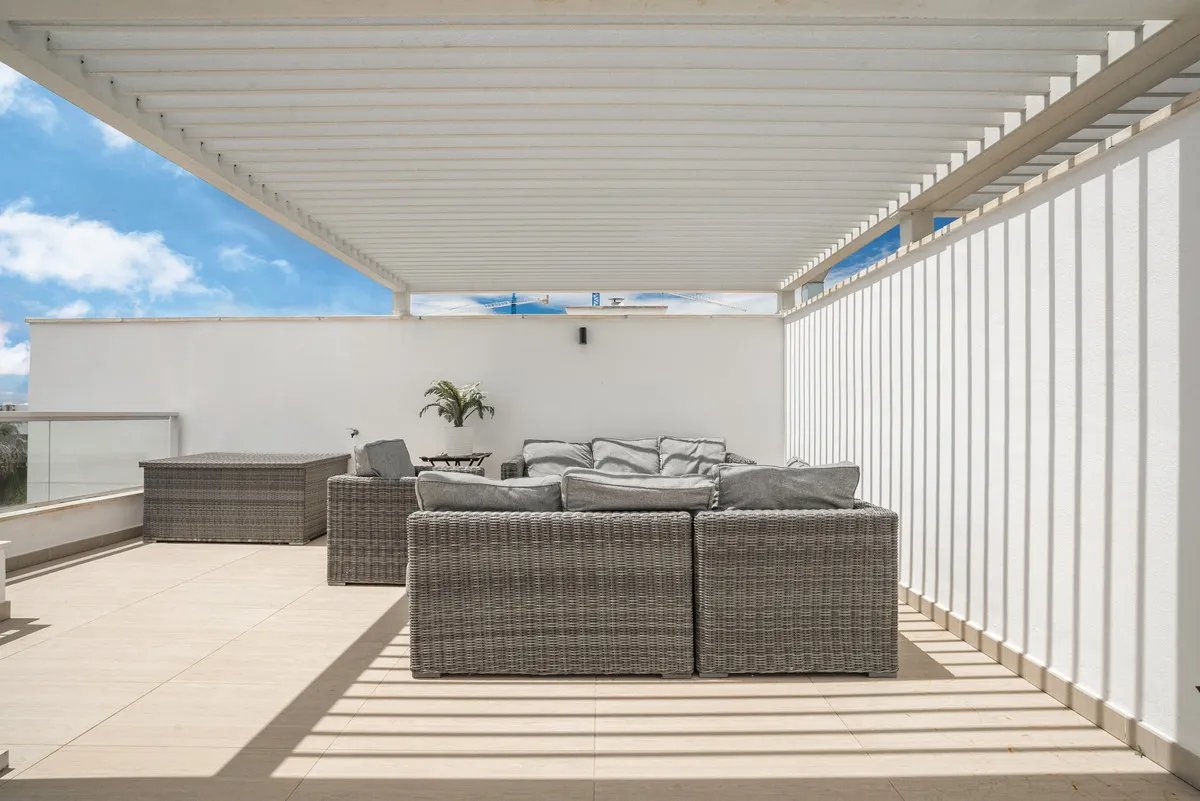 f0533395-168b-4963-9738-128fd739e246