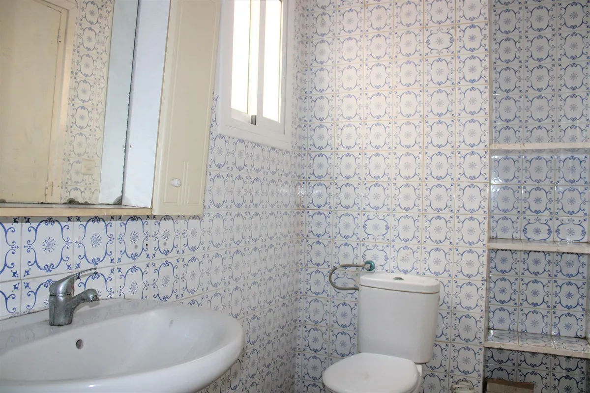 c8ca39fb-3f77-4b6c-9cfd-6d800ae07a40