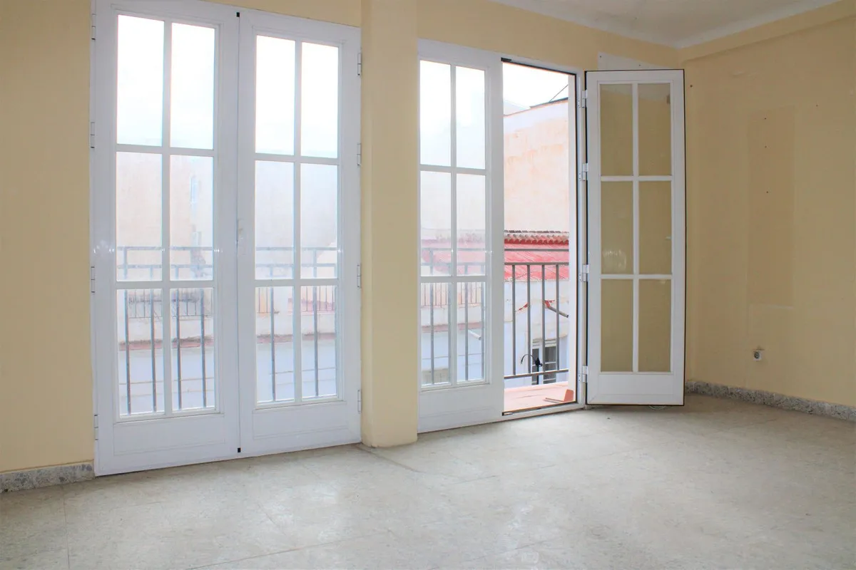 e030e7f2-b351-4603-8f7d-a6d80c84fcd3