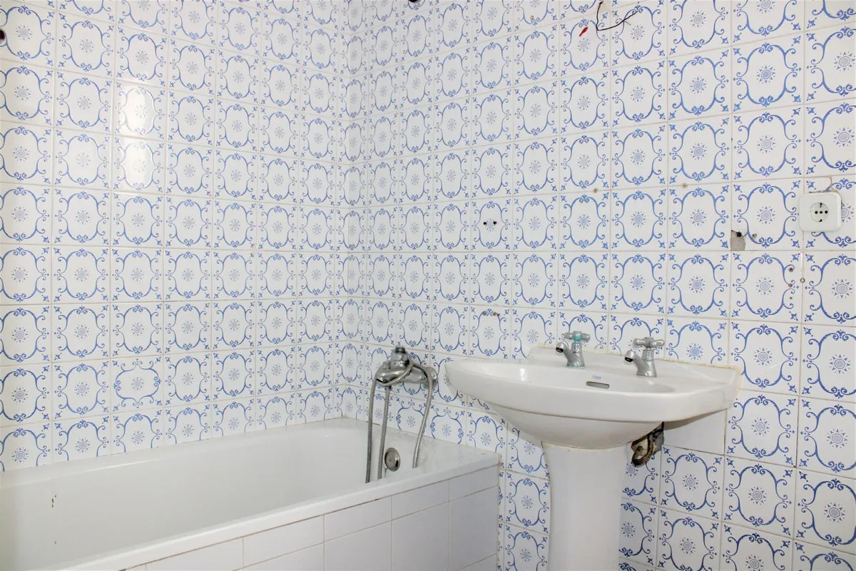 f6b838cc-d26e-4991-b53f-9107dd93cb52