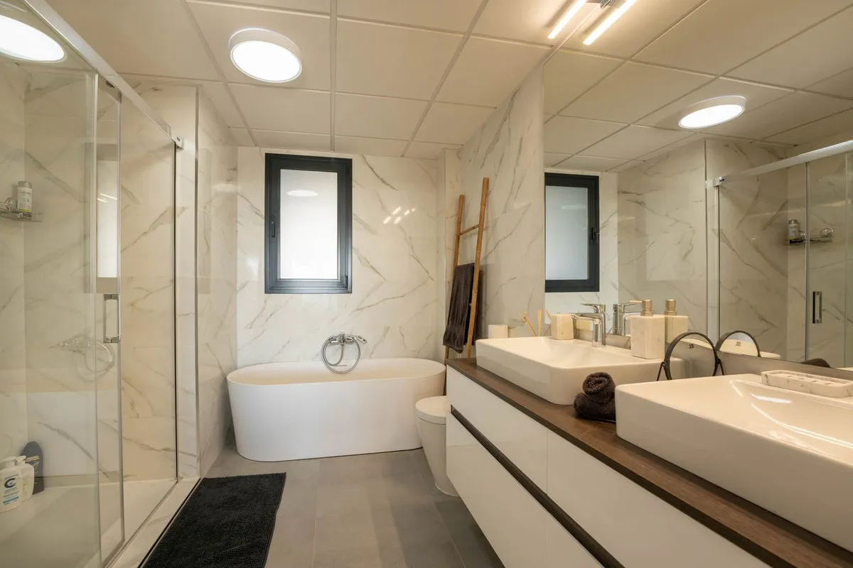 7c275837-adff-4630-9cc9-1c8b2183aa5c