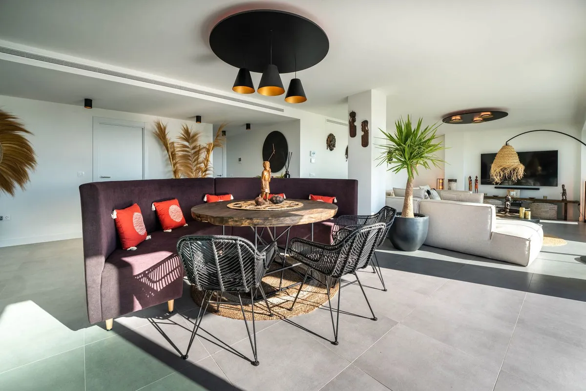 9679b3d5-d83b-4d0b-99a8-7409ed521946