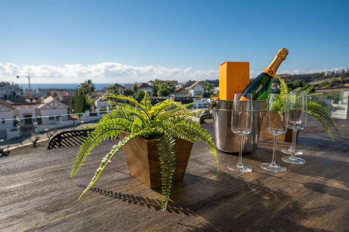 cb425d01-e3fa-4ec1-9911-3f9d1f126538