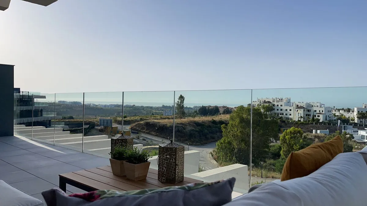 d41265a7-59f7-4cf9-a36e-a5bfe085ca69