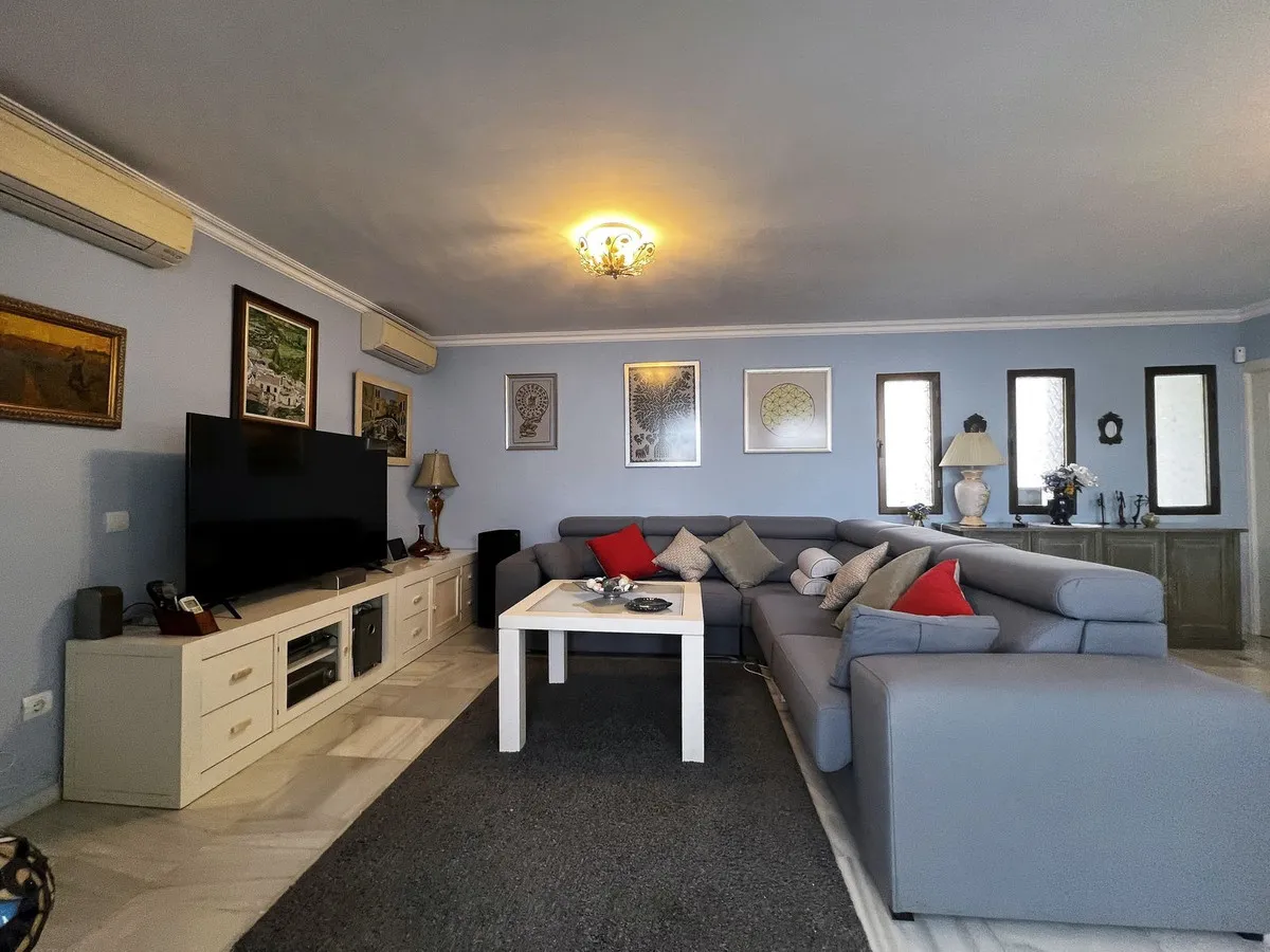 360c7f37-d373-4e62-bb76-3b7e0fa13cb0