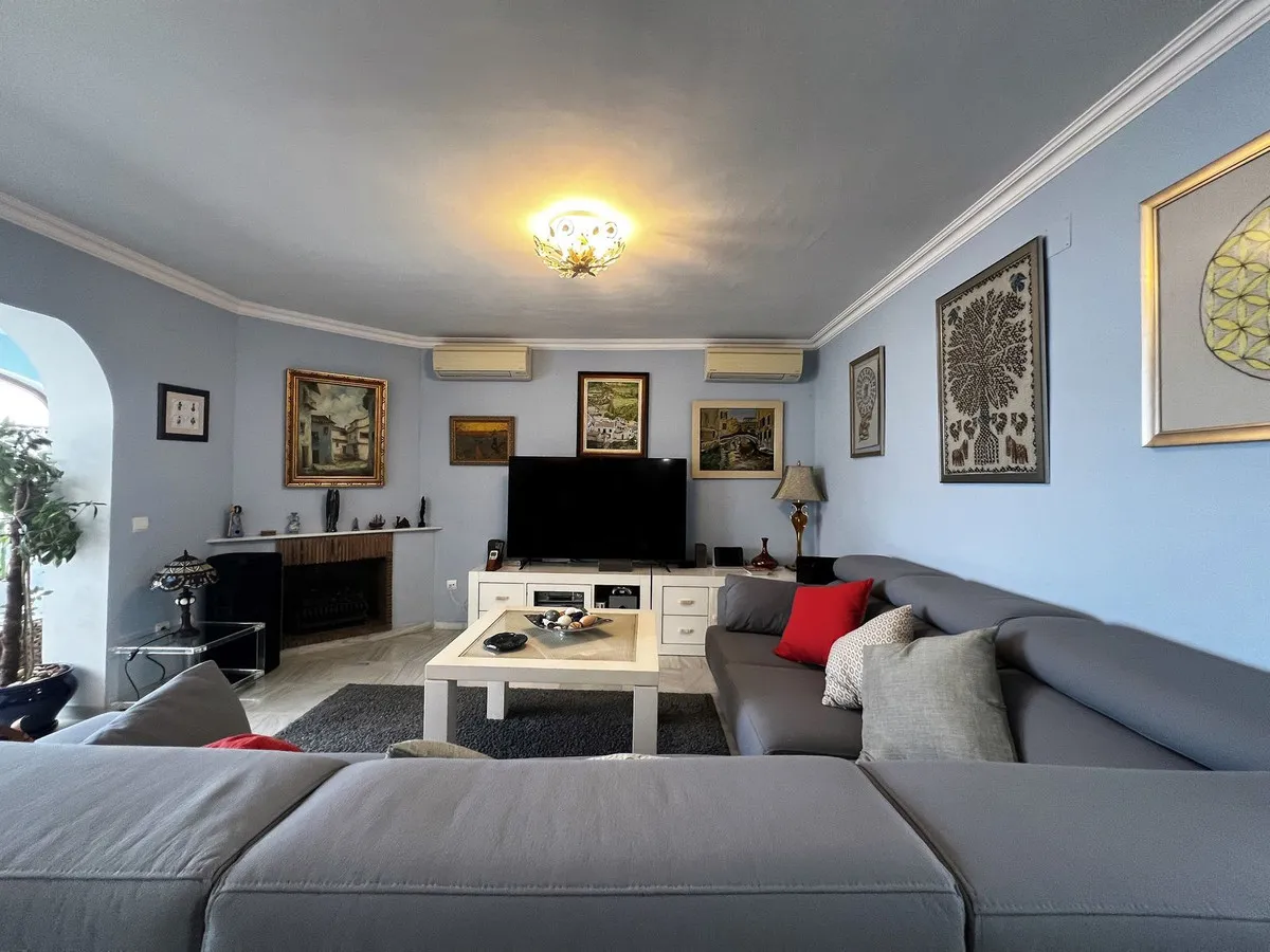 70ab0d9e-0fe9-4b0f-8be9-d2b66f6f3547