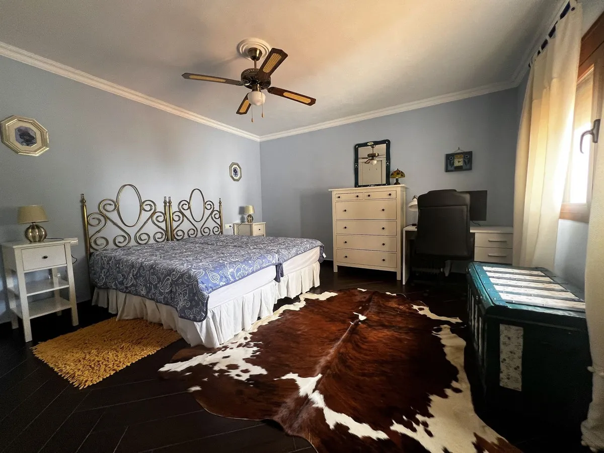 8f3a61cd-4b16-4a62-925b-12f46e185127