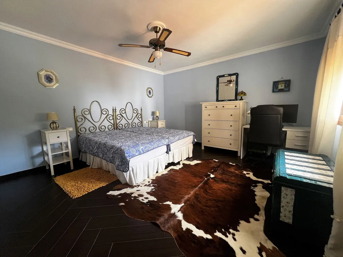 e83bc5a6-276c-4de9-87ed-c529113037e1