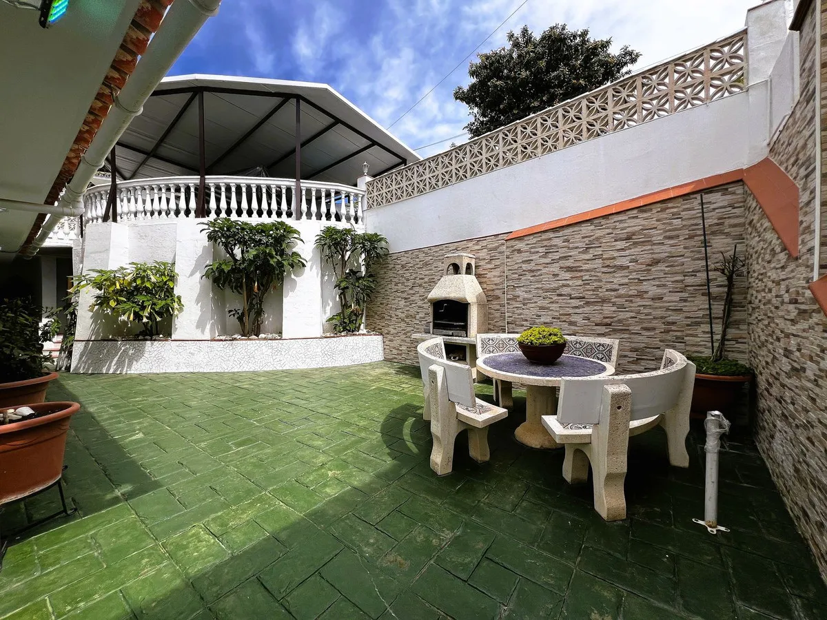 f35c394f-4b93-4811-bbc2-8df83c6aff31