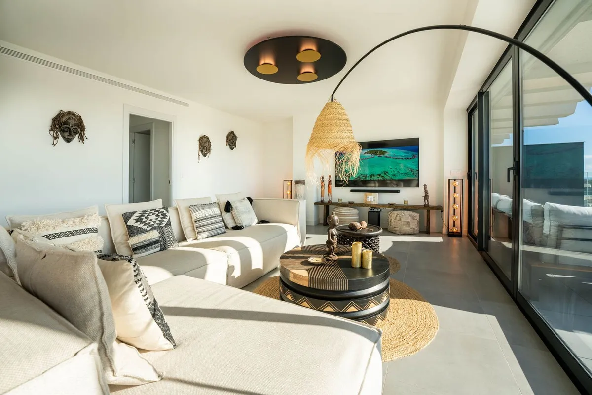 592251df-54c1-4ce7-a4e3-bc814713e9d2