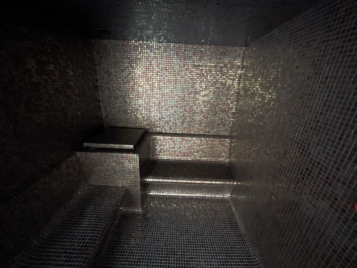 bf857dc2-d682-4bf2-9a94-ddac4f6d28a5