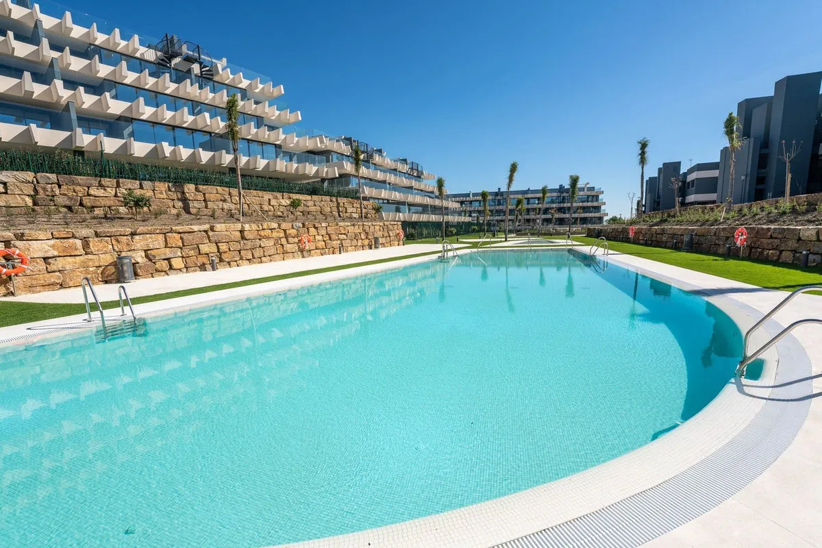 f0023fb0-7ce2-4048-854f-e5d2d6c1a5af