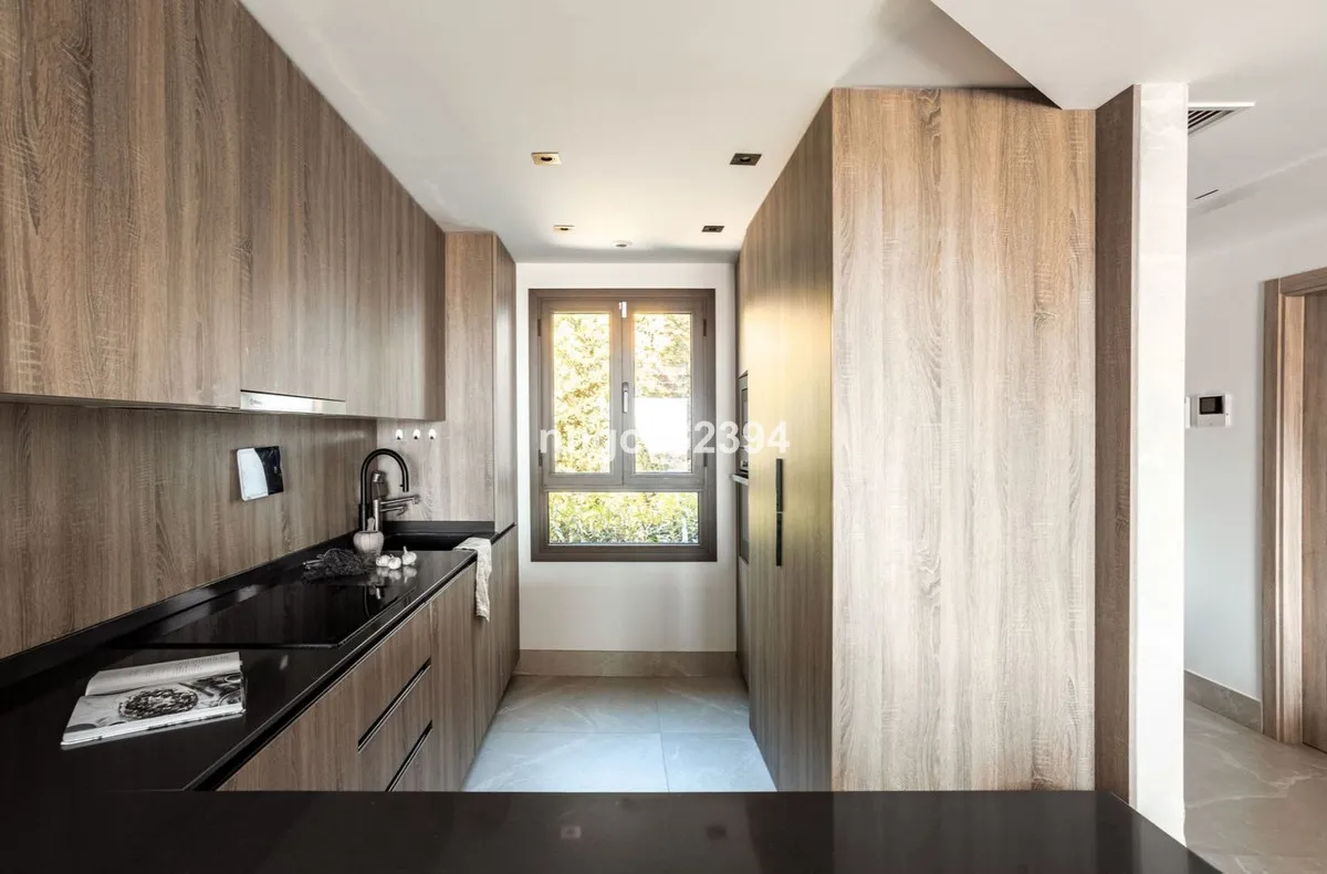 2395ac1b-346a-468e-aaaa-825924f436b6