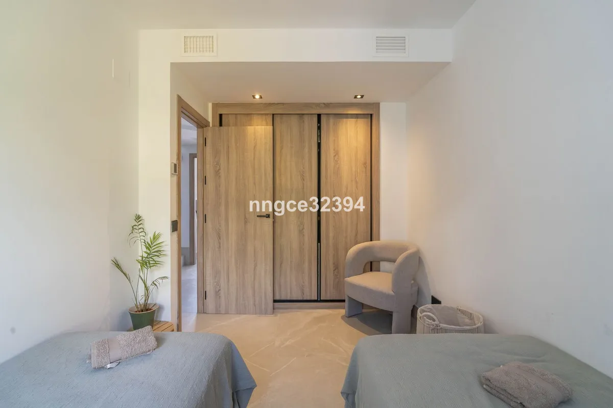 9307c5be-9a28-42e7-aa04-354f39cf8ba3