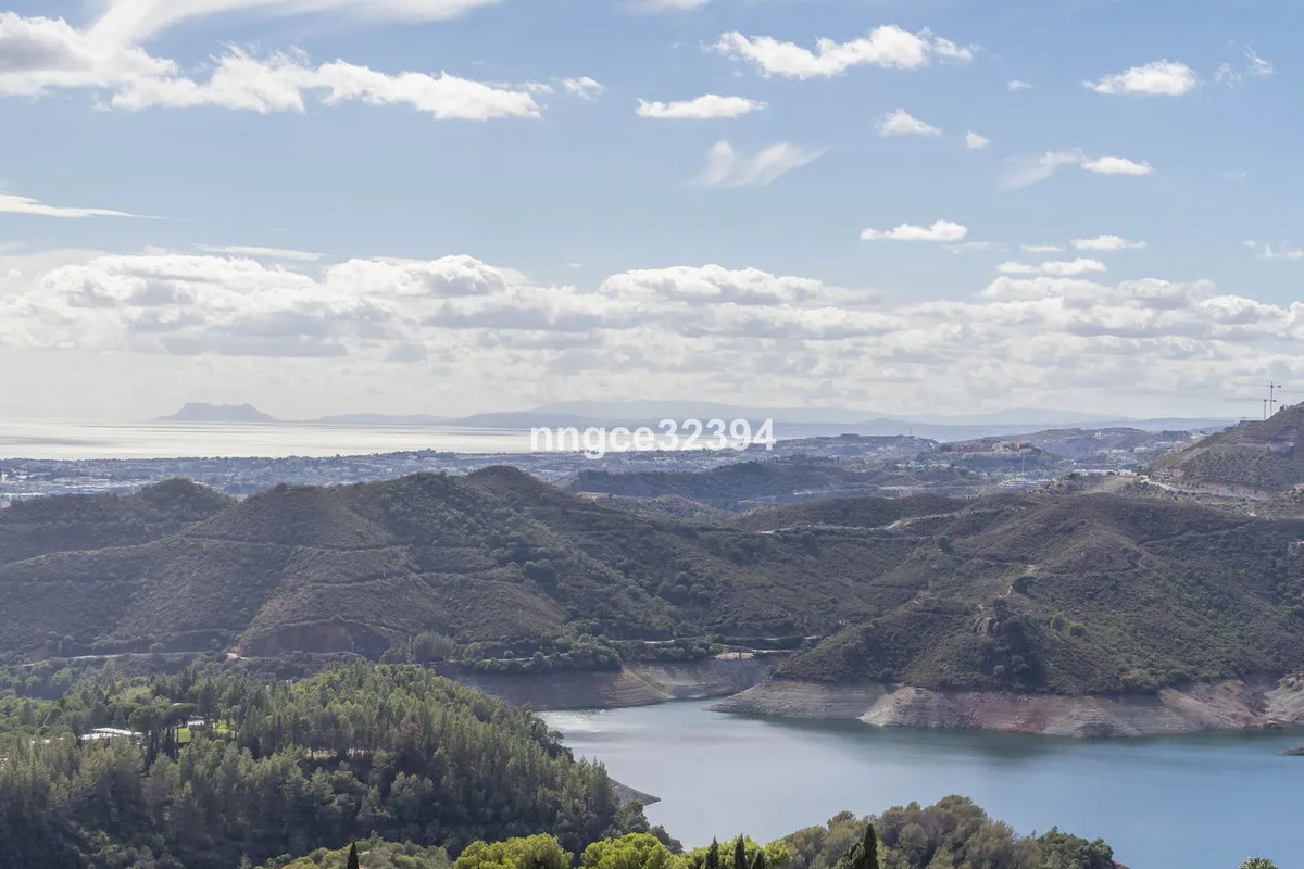 ce07ab31-c4e5-47fa-9791-b22913d938ac