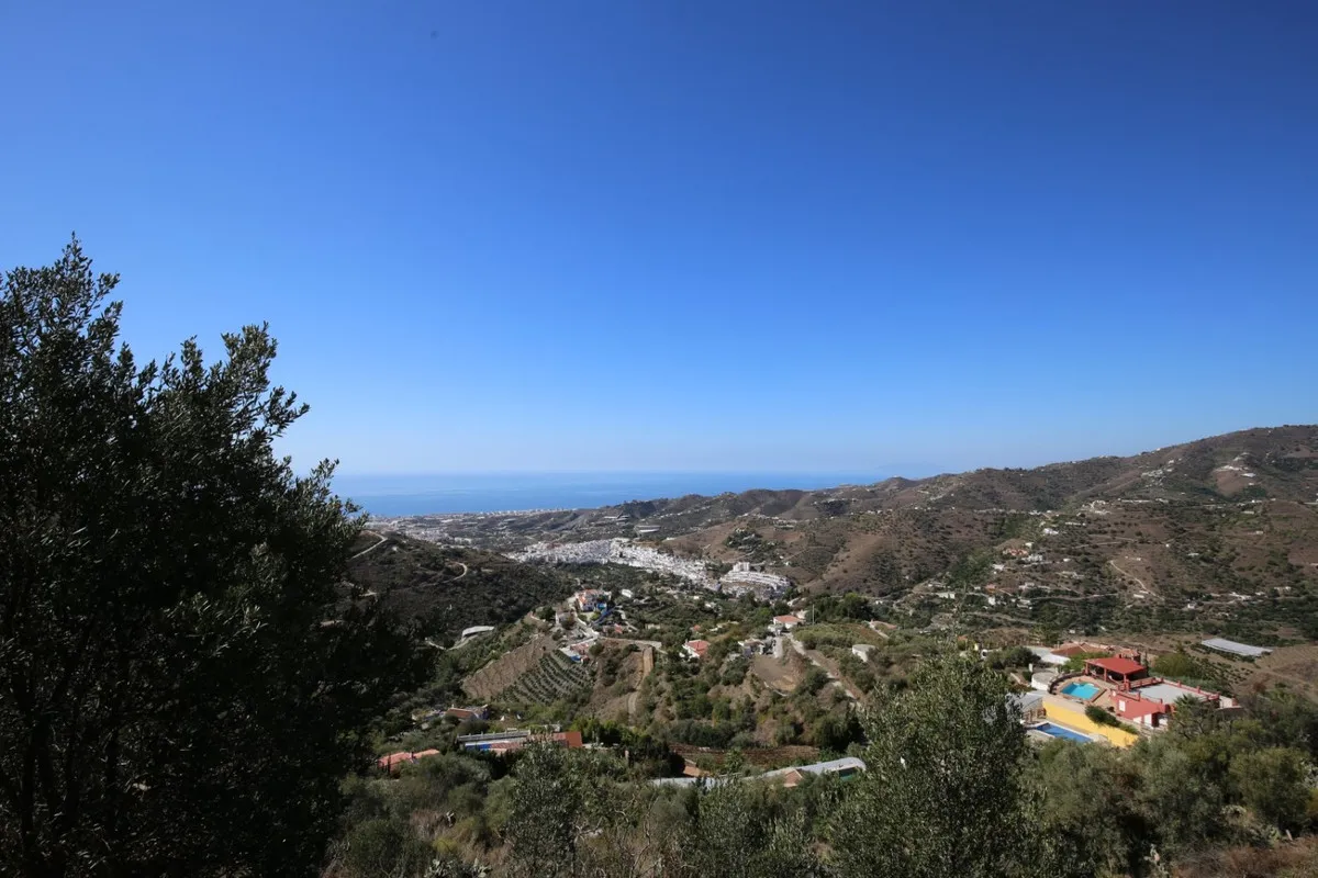 28255917-9bd6-479c-9235-375f89988b34