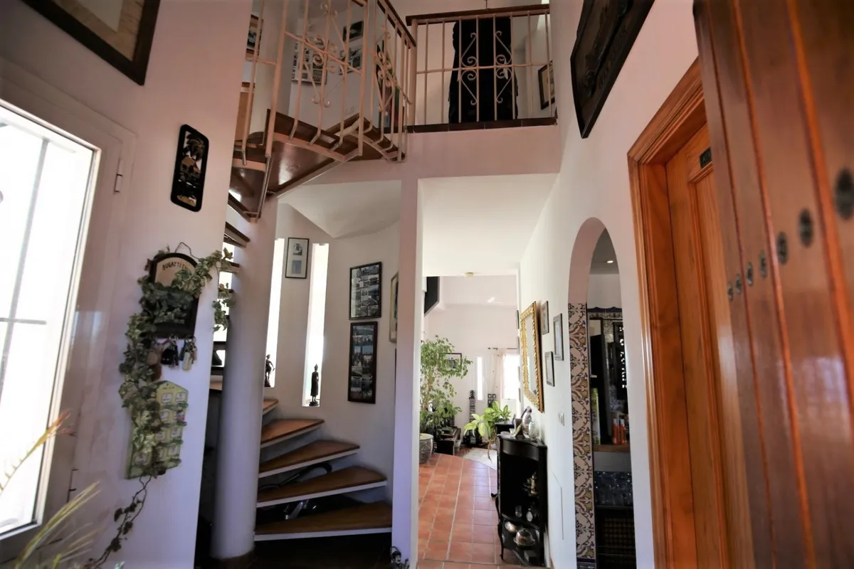 aafb3fa1-6642-4577-bde2-4039a4c8ea13