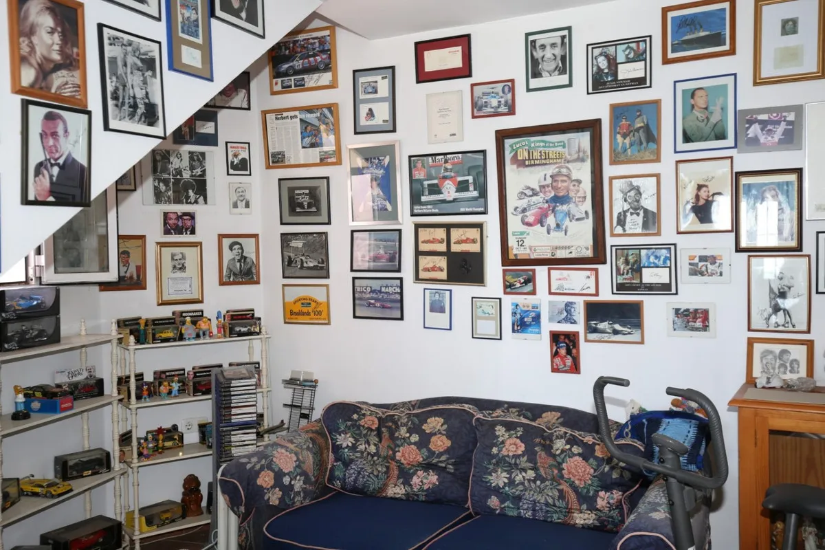 e9ea89e3-eb98-4317-96f8-22c9f152dfab