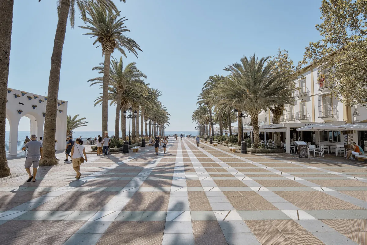 52b2692f-1de2-419d-a290-368f0a364820