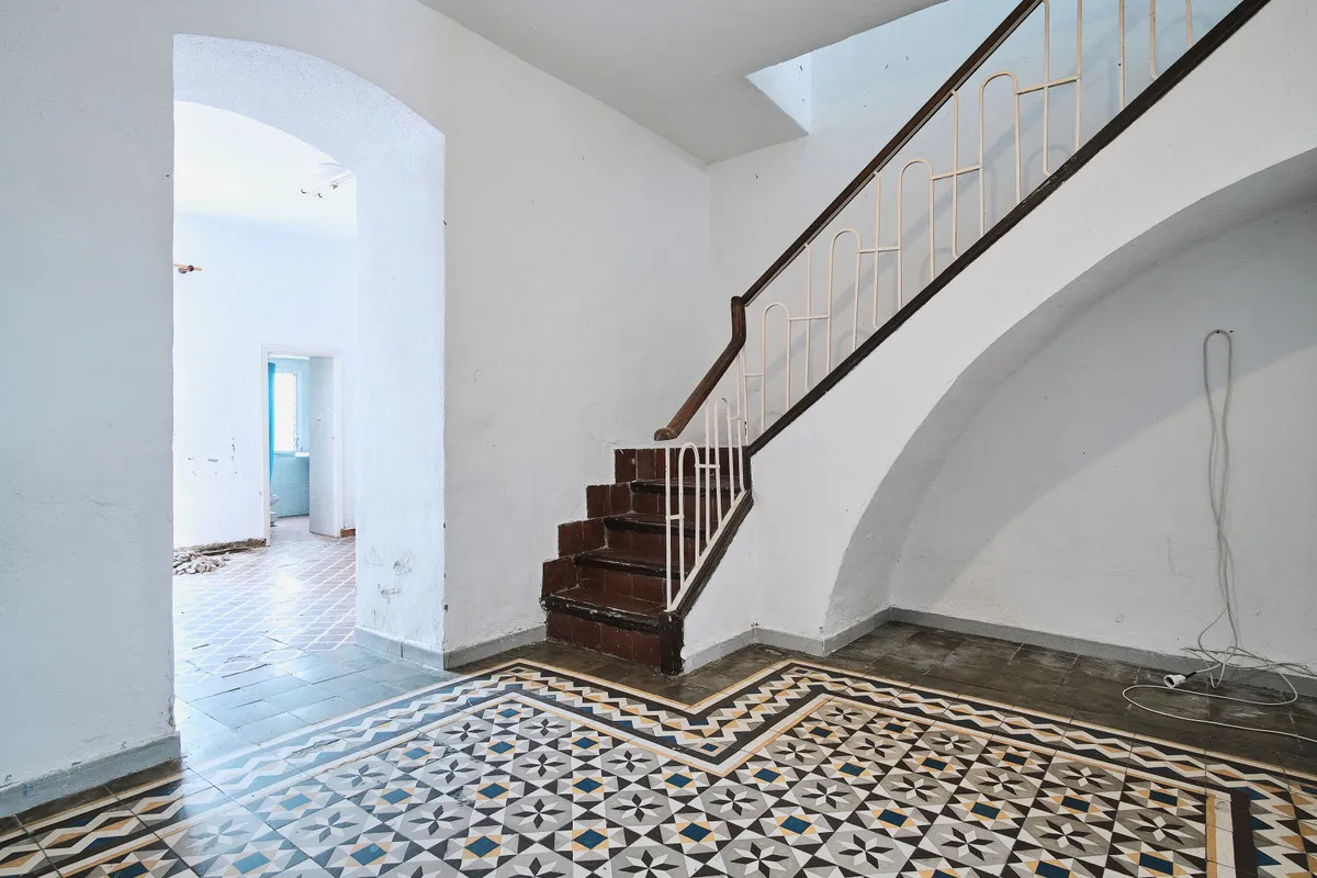 b5ba8039-3ae3-4268-9722-e6d314cca0ef