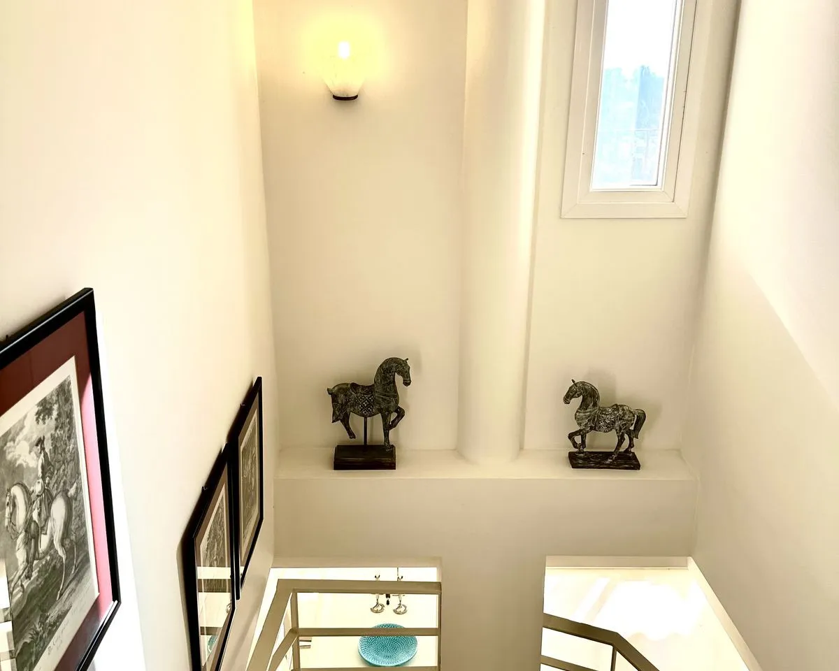 5af0fe37-7a67-44f3-bfe4-868292721518