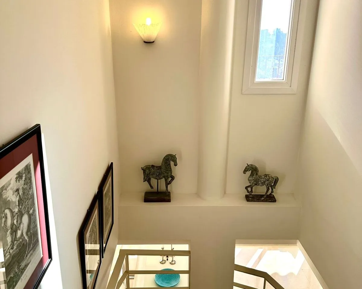 bf928a98-ef95-405f-bf60-847656dcfca4