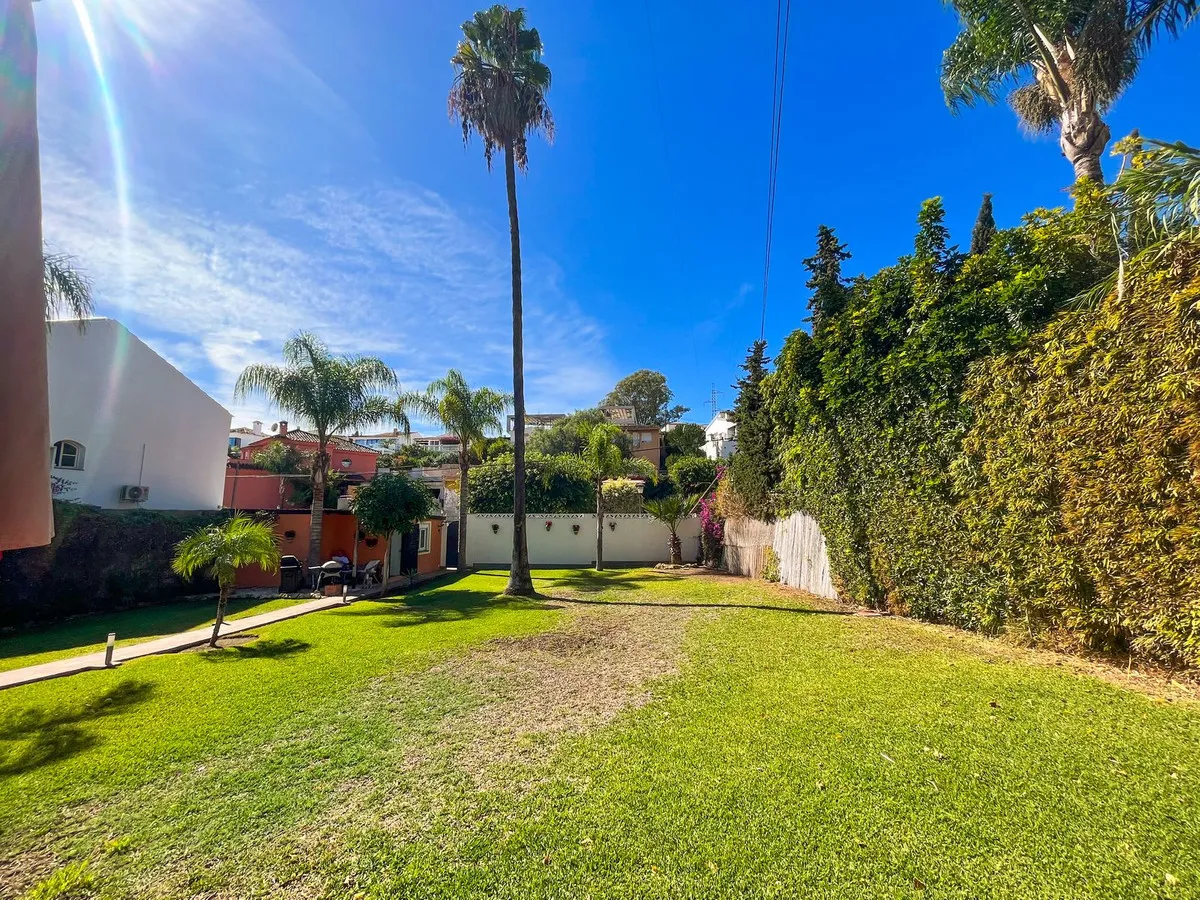 0aea4d80-2f32-45ef-989c-9b8195d0a11b