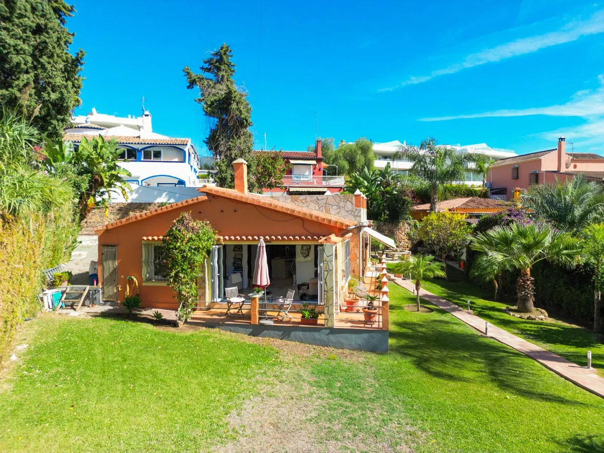 3549b2d9-9d36-46ec-8ae3-0fc05afc2232