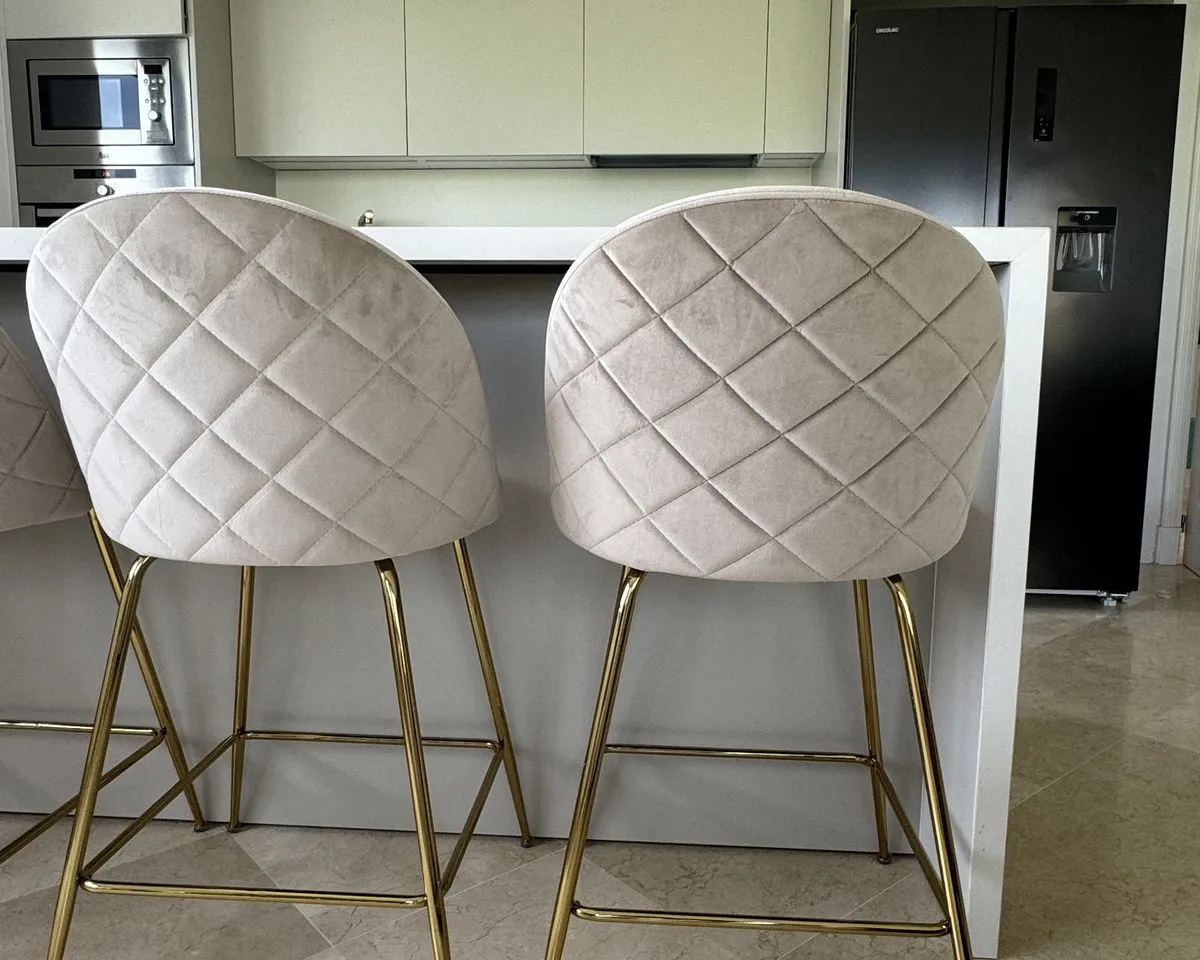 d7eddee4-3b41-4ac9-9f0b-4b8aac1e9403