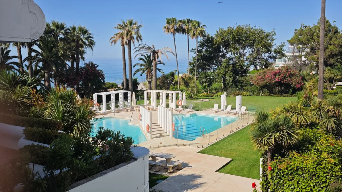 099f5a00-026b-4975-b51c-02fc12b9be71