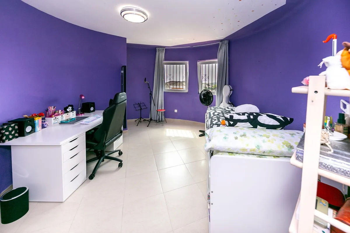 68a5519f-ecae-467e-97b6-d04923a90661