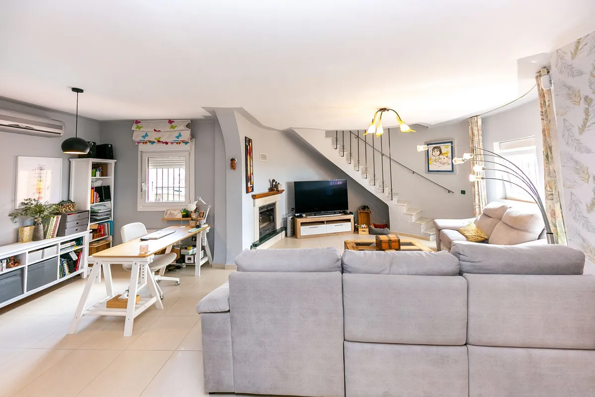 6d4b6f7a-7fb7-4939-b5a3-13a440b95df3