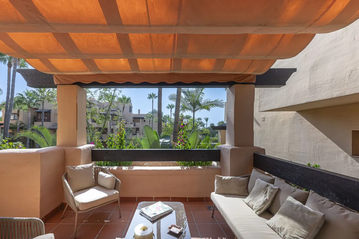 1aea45bc-8db6-497f-b299-a8d3e5b4a67c